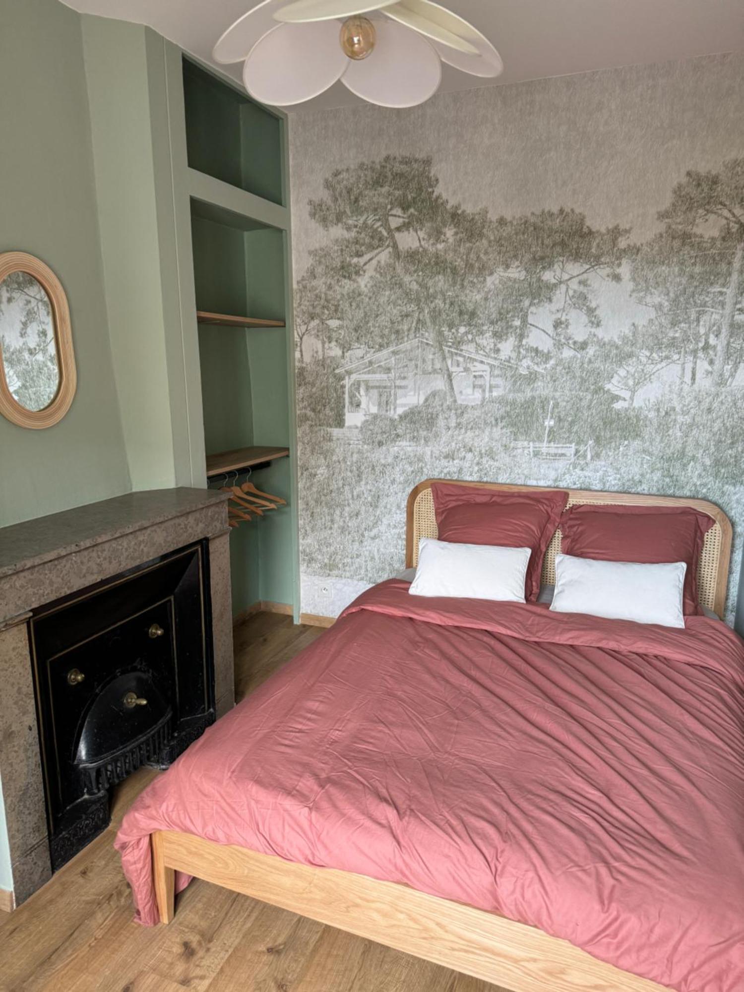 Appartement Avec Une Chambre Lyon Bagian luar foto
